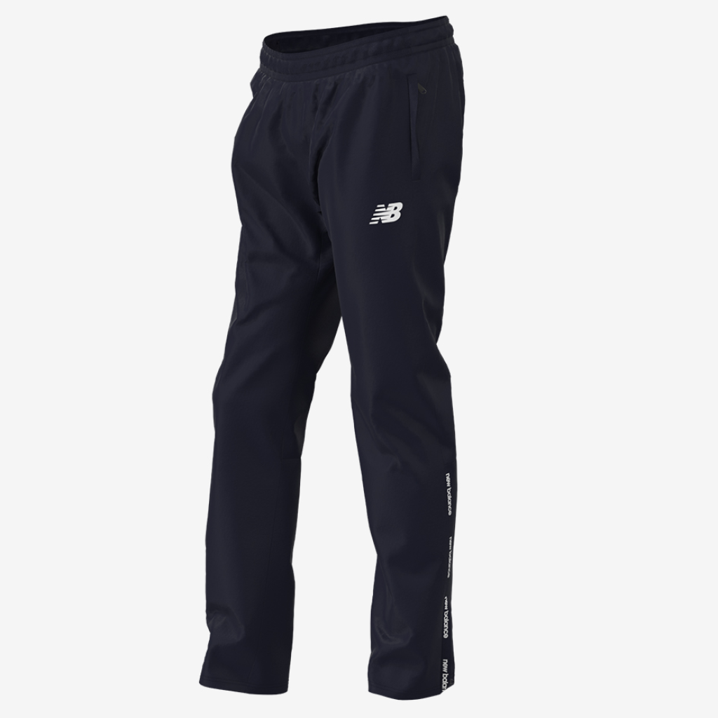 New Balance TW Training Pant Slim Fit in BLAU
