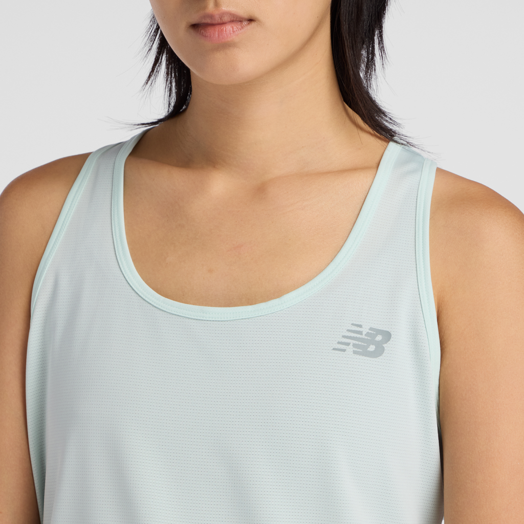 New Balance W Sport Core Tank in GRÜN