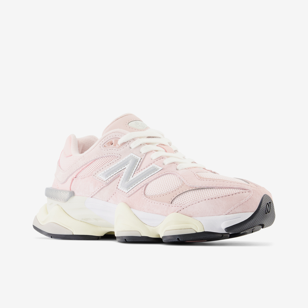 New Balance U 9060 Core Essentials Freizeitschuhe in PINK