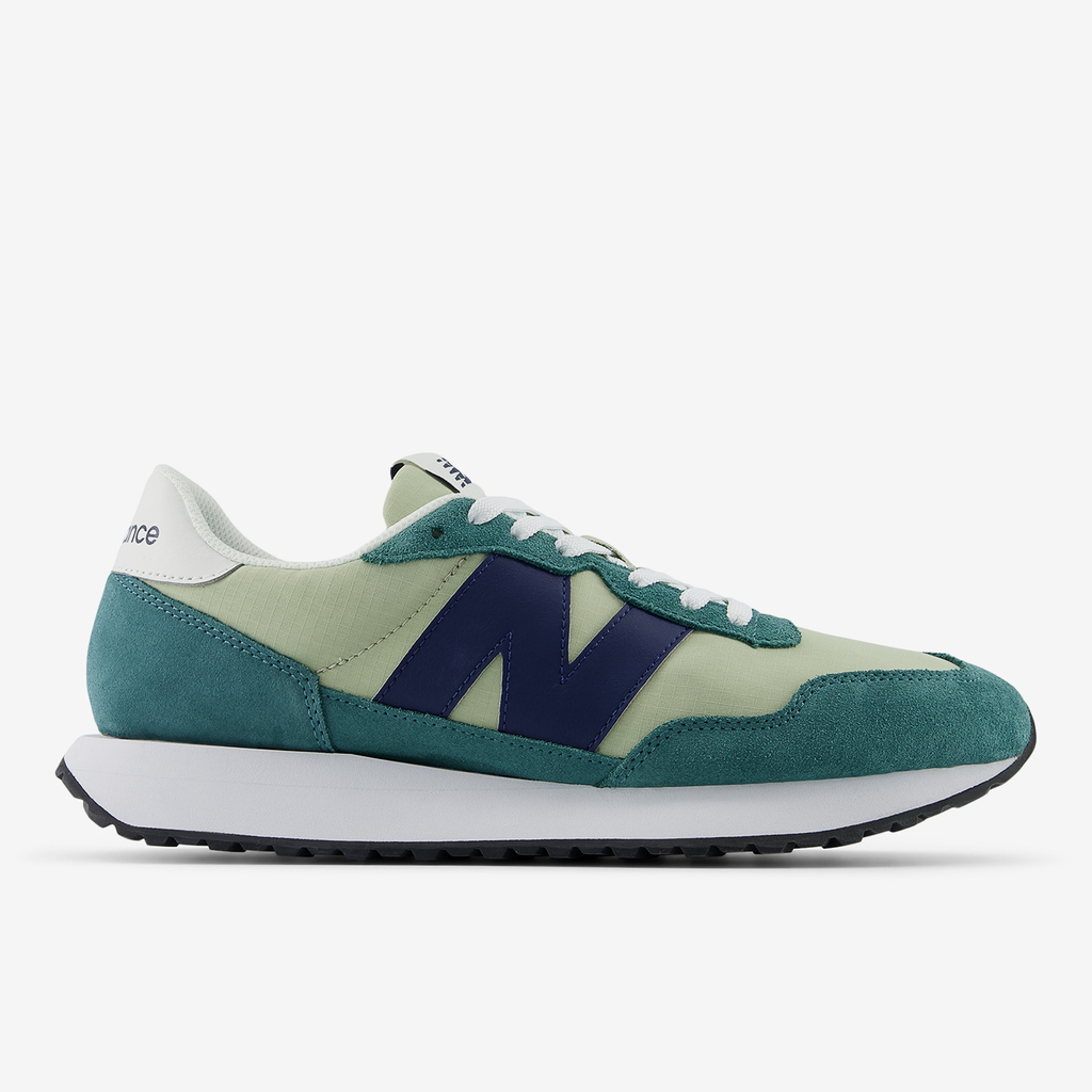 New Balance M 237 Spring Essentials Freizeitschuhe in GRÜN