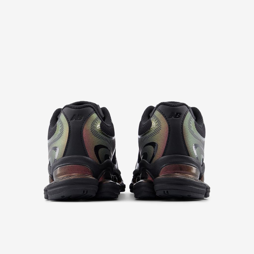 New Balance M 2000 Winter Fire Freizeitschuhe in SCHWARZ