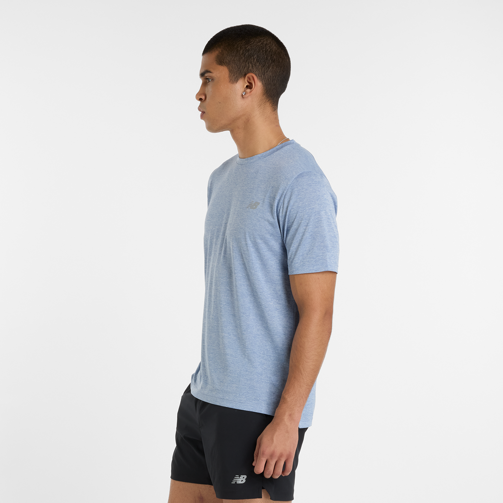 New Balance NB Athletics Run T-Shirt in BLAU