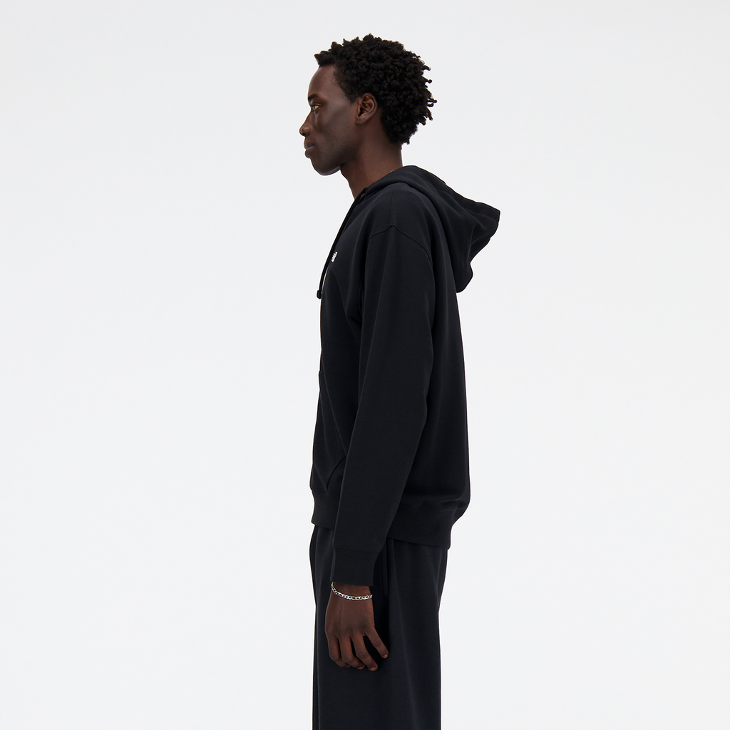 New Balance New Balance Stacked Logo French Terry FZ Hoodie in SCHWARZ