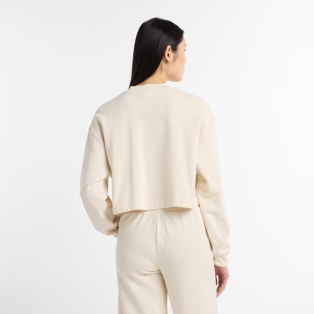 New Balance Coastal Fleece Crew in BEIGE