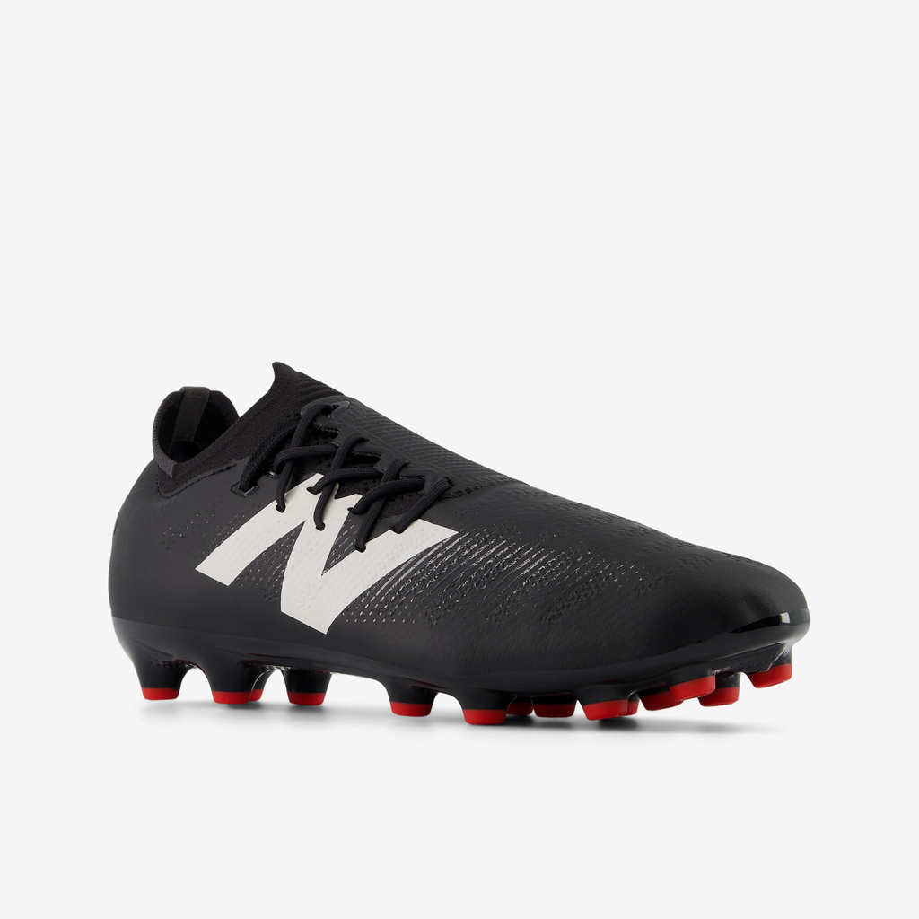 New Balance M Furon Pro AG v7 Core Kunstrasenschuhe in SCHWARZ