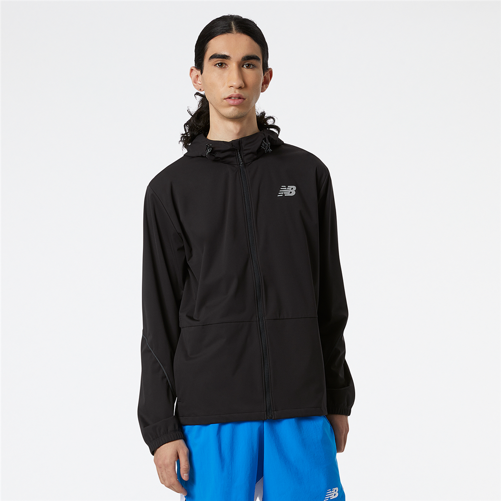 New Balance Impact Run Water Defy Jacket in SCHWARZ
