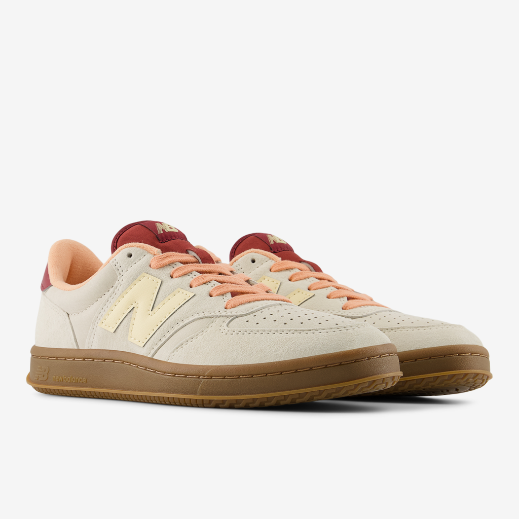 New Balance U T500 Autumn Moon Freizeitschuhe in BEIGE