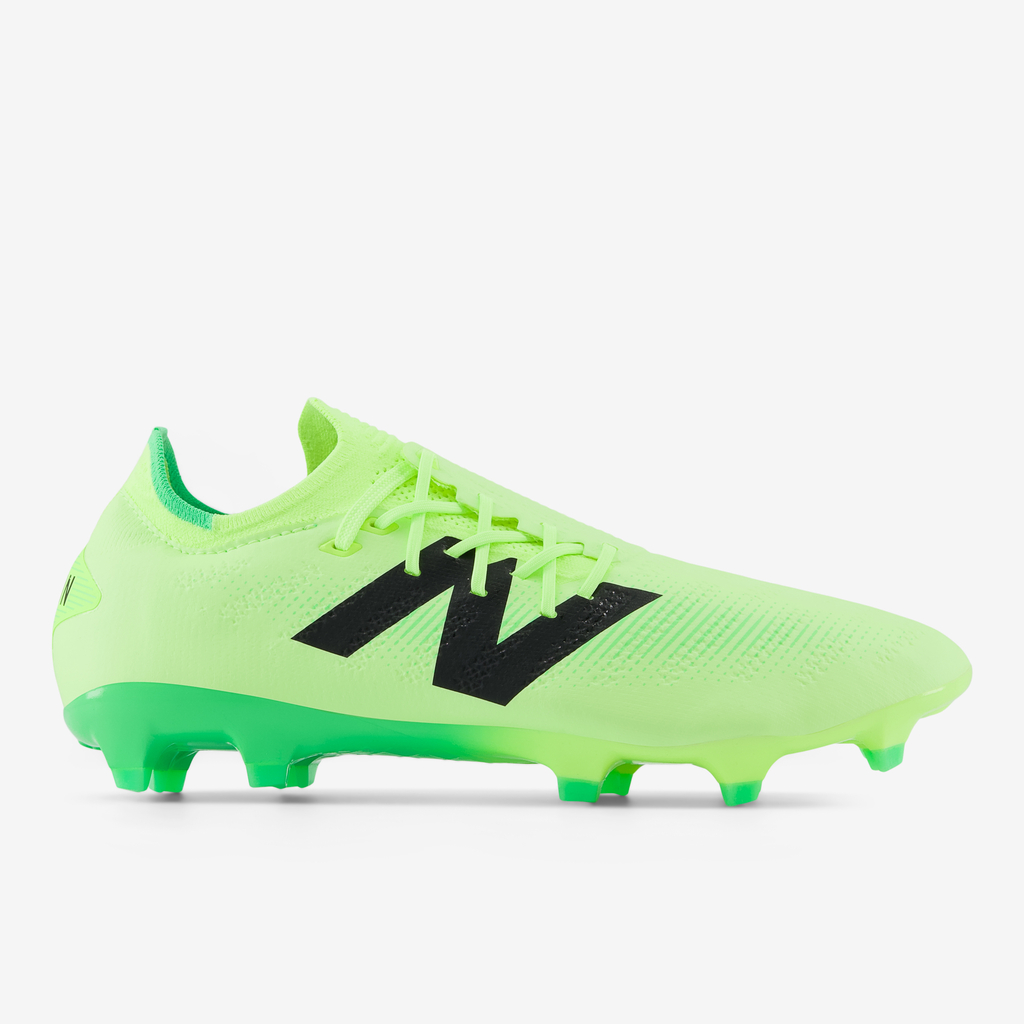 New Balance M Furon Pro FG v7 EURO 2024 Nockenschuhe in GRÜN