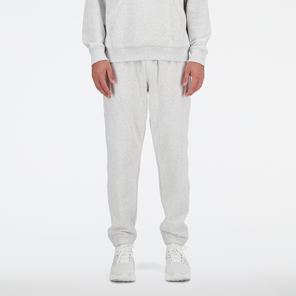 New Balance NB Athletics French Terry Jogger in GRAU