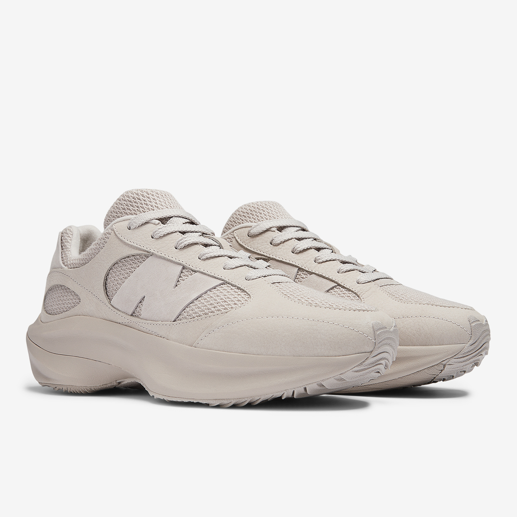 New Balance U Warped Runner Tonal Freizeitschuhe in BEIGE