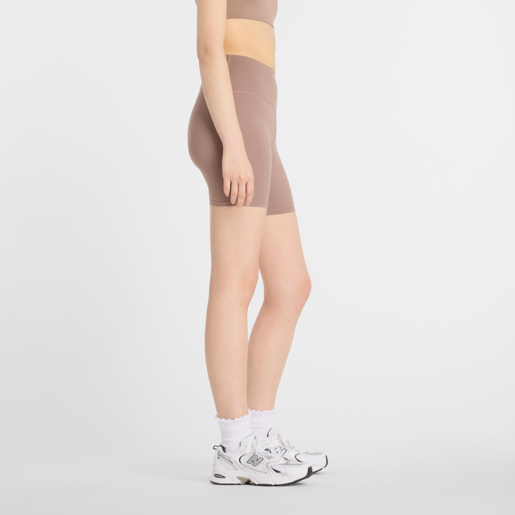 New Balance W NB Harmony High Rise Short 6" in BRAUN