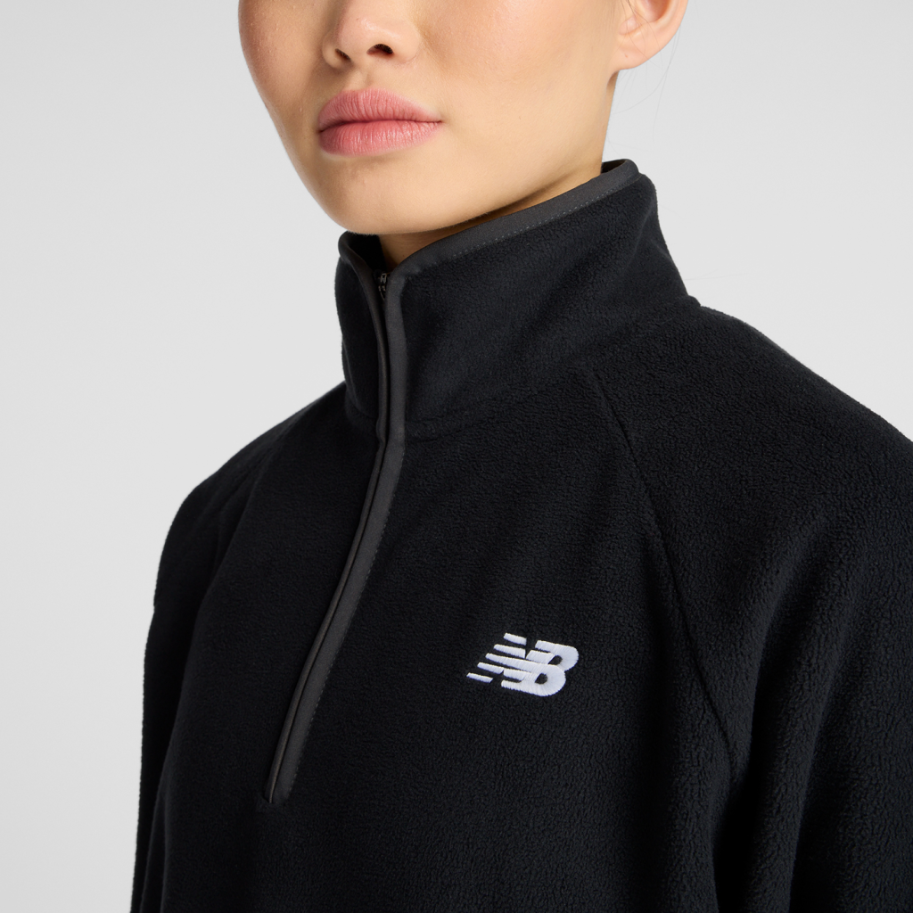 New Balance W Polar Fleece Half Zip in SCHWARZ