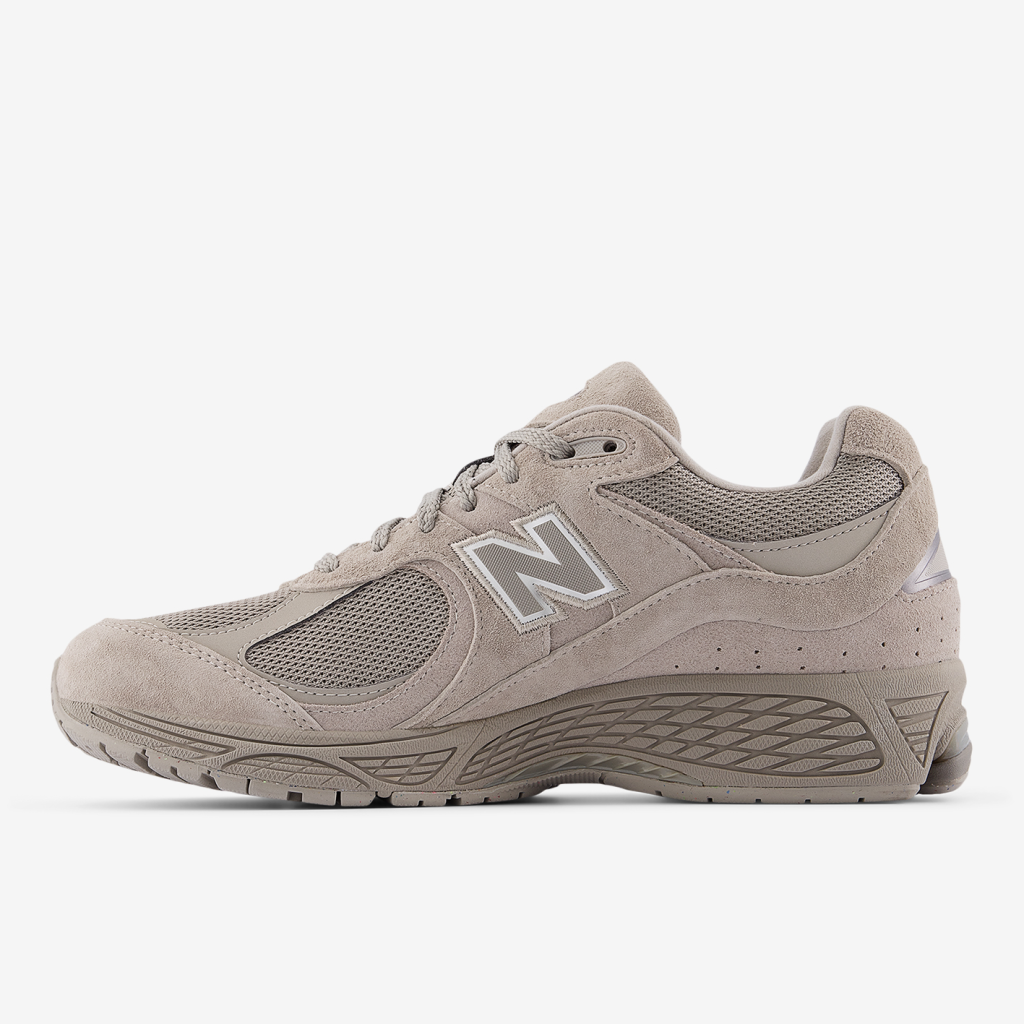New Balance M 2002 Fall Essentials Freizeitschuhe in BEIGE