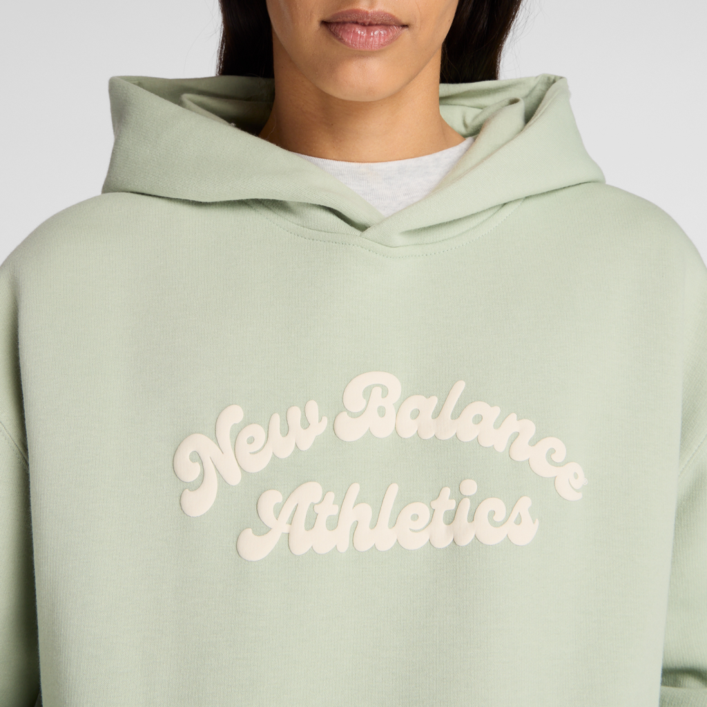 New Balance W Linear Heritage Fleece Long Hoodie in GRÜN