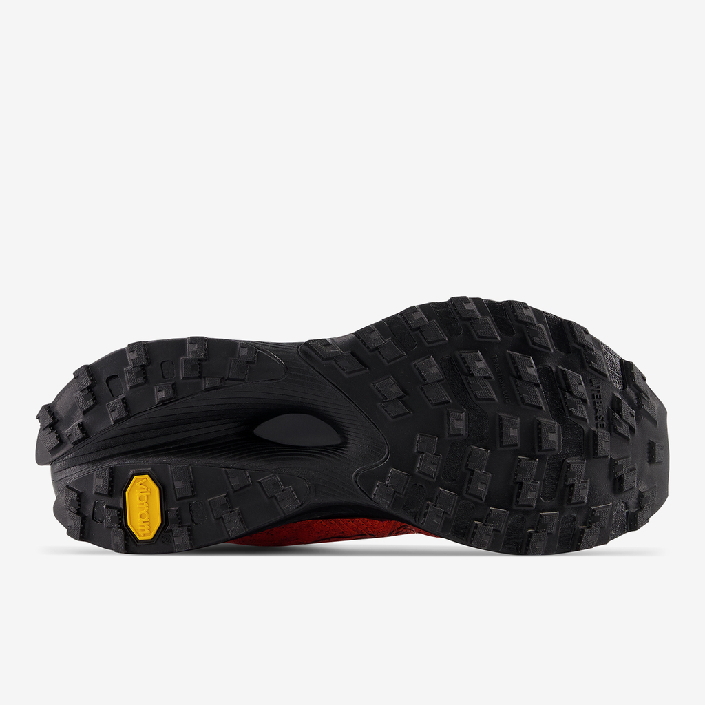 New Balance W Supercomp Trail v1 Trailrunningschuhe in ROT