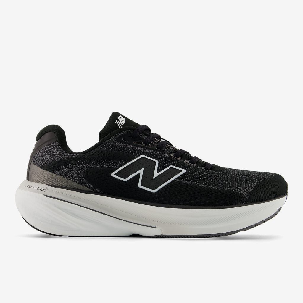 New Balance M 860 v15 Laufschuhe in SCHWARZ