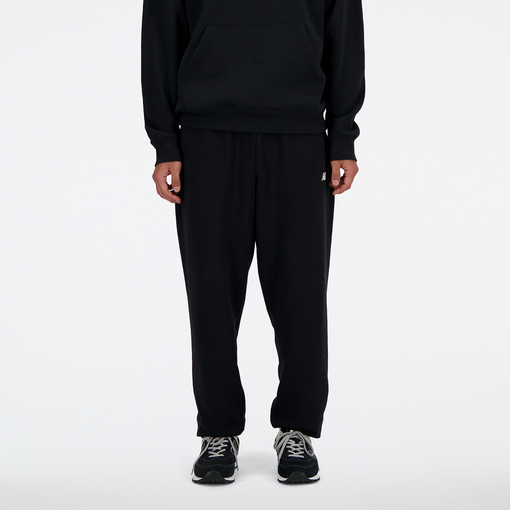 New Balance Sport Essentials French Terry Jogger in SCHWARZ