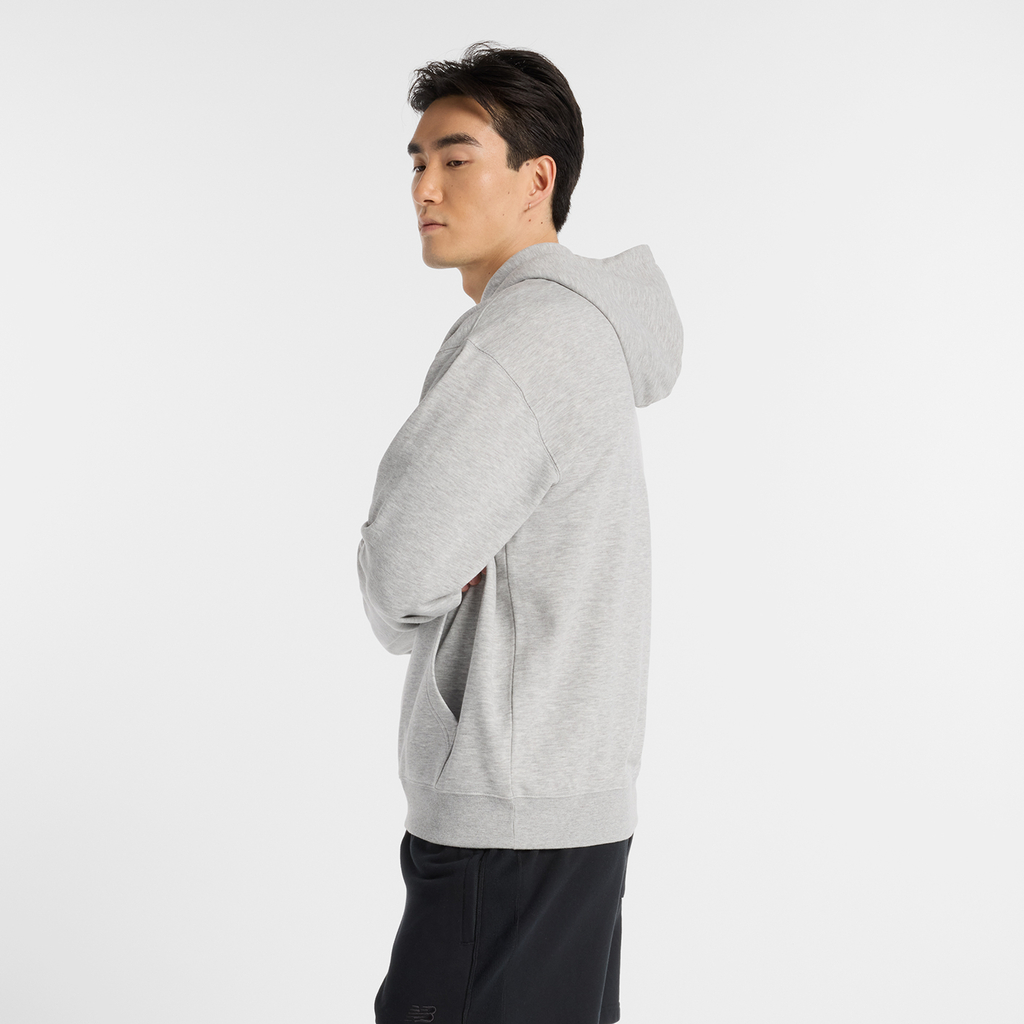 New Balance Sport Essentials Gradient Logo Hoodie in GRAU