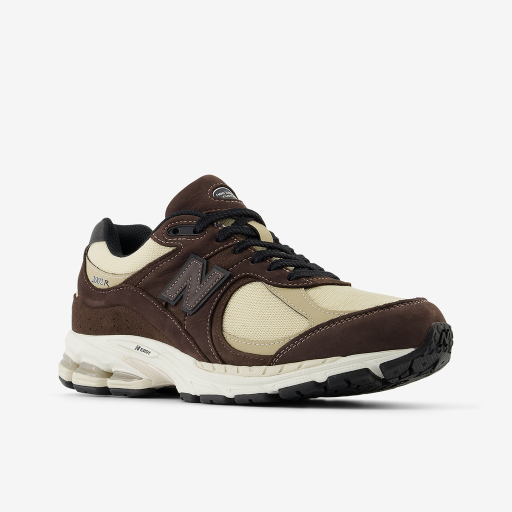 New Balance M 2002R GTX Freizeitschuhe in BRAUN