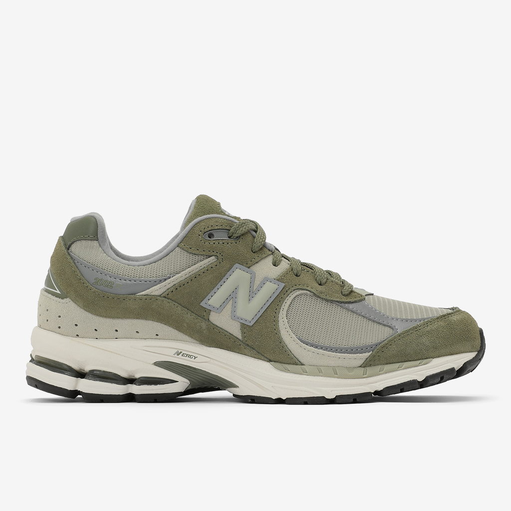 New Balance U 2002 Seasonal Essentials Freizeitschuhe in GRÜN