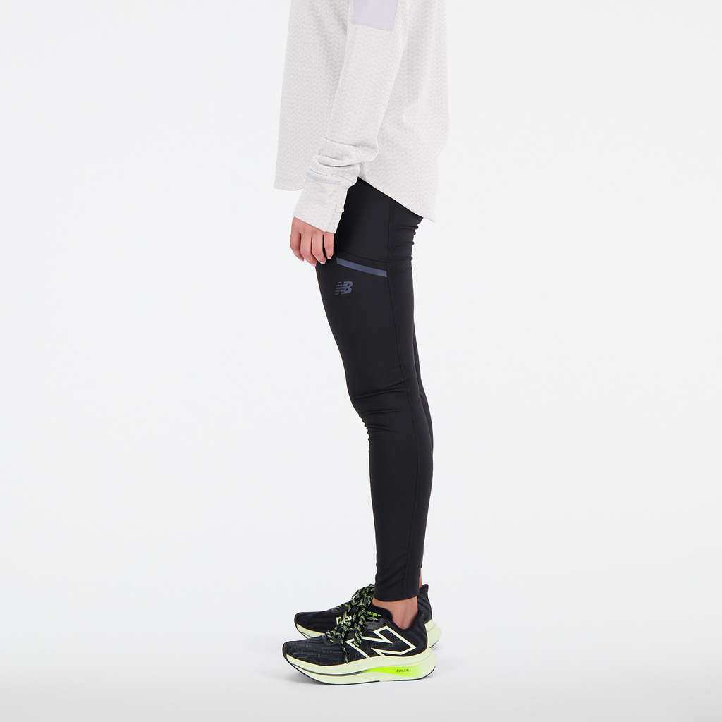 New Balance W Impact Run Heat Tight in SCHWARZ