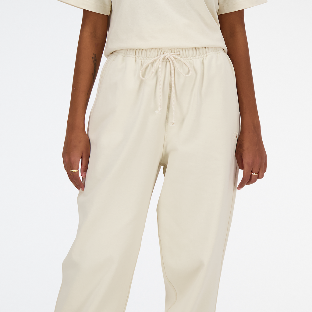 New Balance W NB Athletics French Terry Jogger in BEIGE