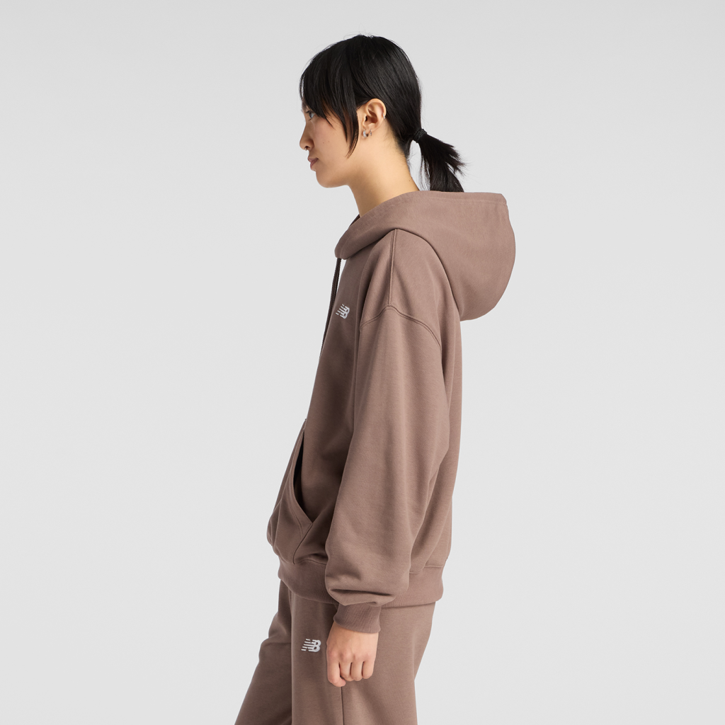 New Balance W Sport Essentials French Terry Small Logo Hoodie in BRAUN