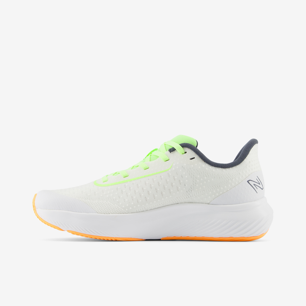 New Balance G Rebel v3 Laufschuhe in WEISS