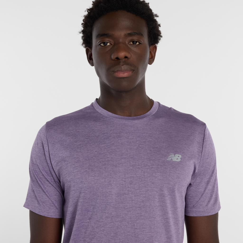 New Balance NB Athletics Run T-Shirt in VIOLETT