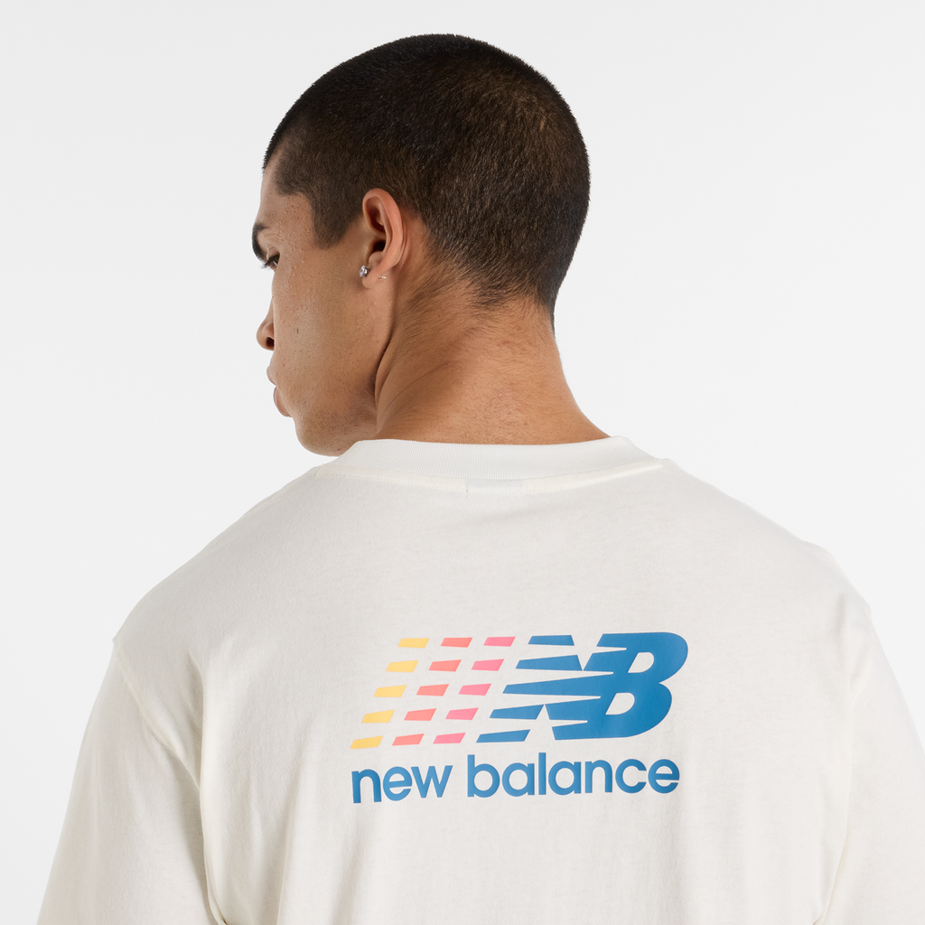 New Balance Athletics Multi Color Logo T-Shirt in WEISS