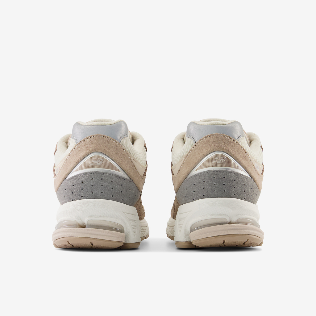 New Balance U 2002R Seasonal Freizeitschuhe in BEIGE