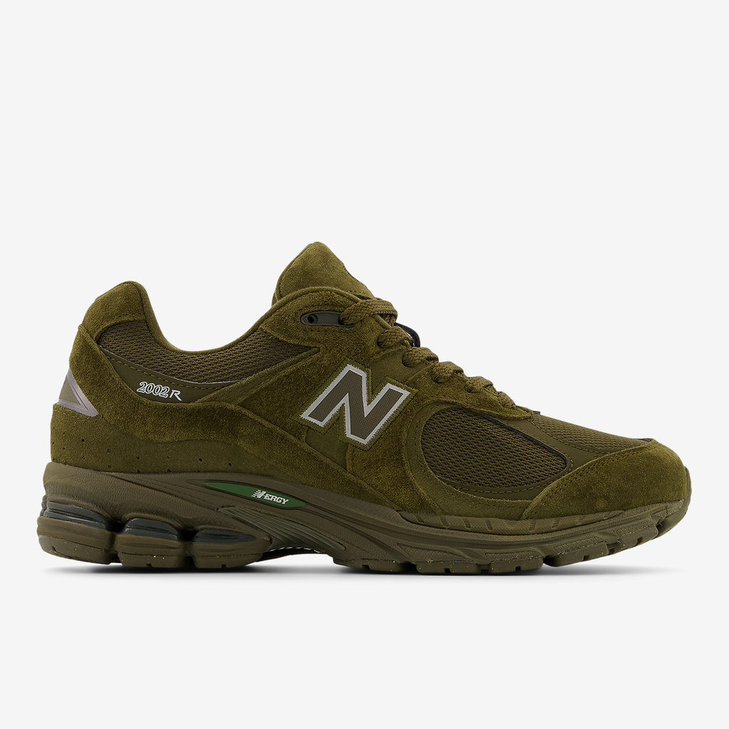 New Balance M 2002 Fall Essentials Freizeitschuhe in GRÜN