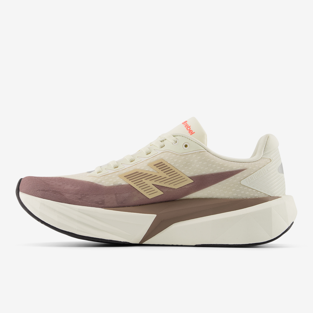 New Balance W Rebel v5 Laufschuhe in BEIGE