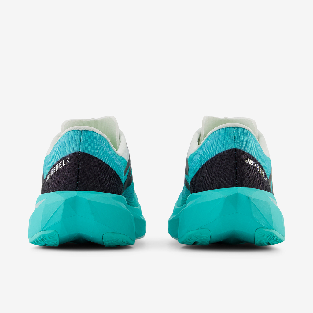 New Balance W Rebel v4 Laufschuhe in MEHRFARBIG