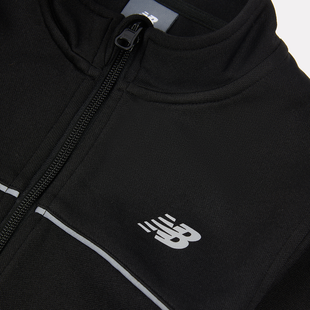 New Balance B NB Tricot Full Zip Funnel Top in SCHWARZ