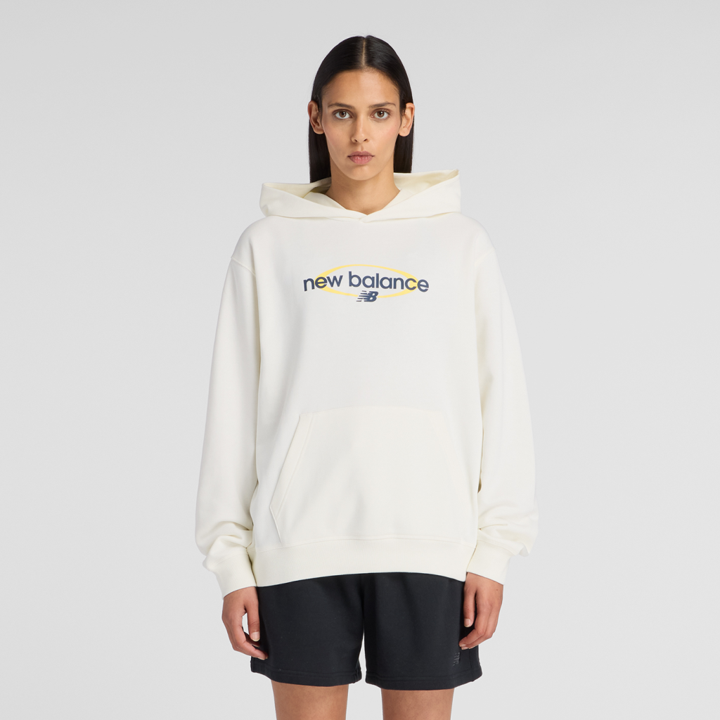 New Balance W Sport Graphic Relaxed Hoodie in WEISS