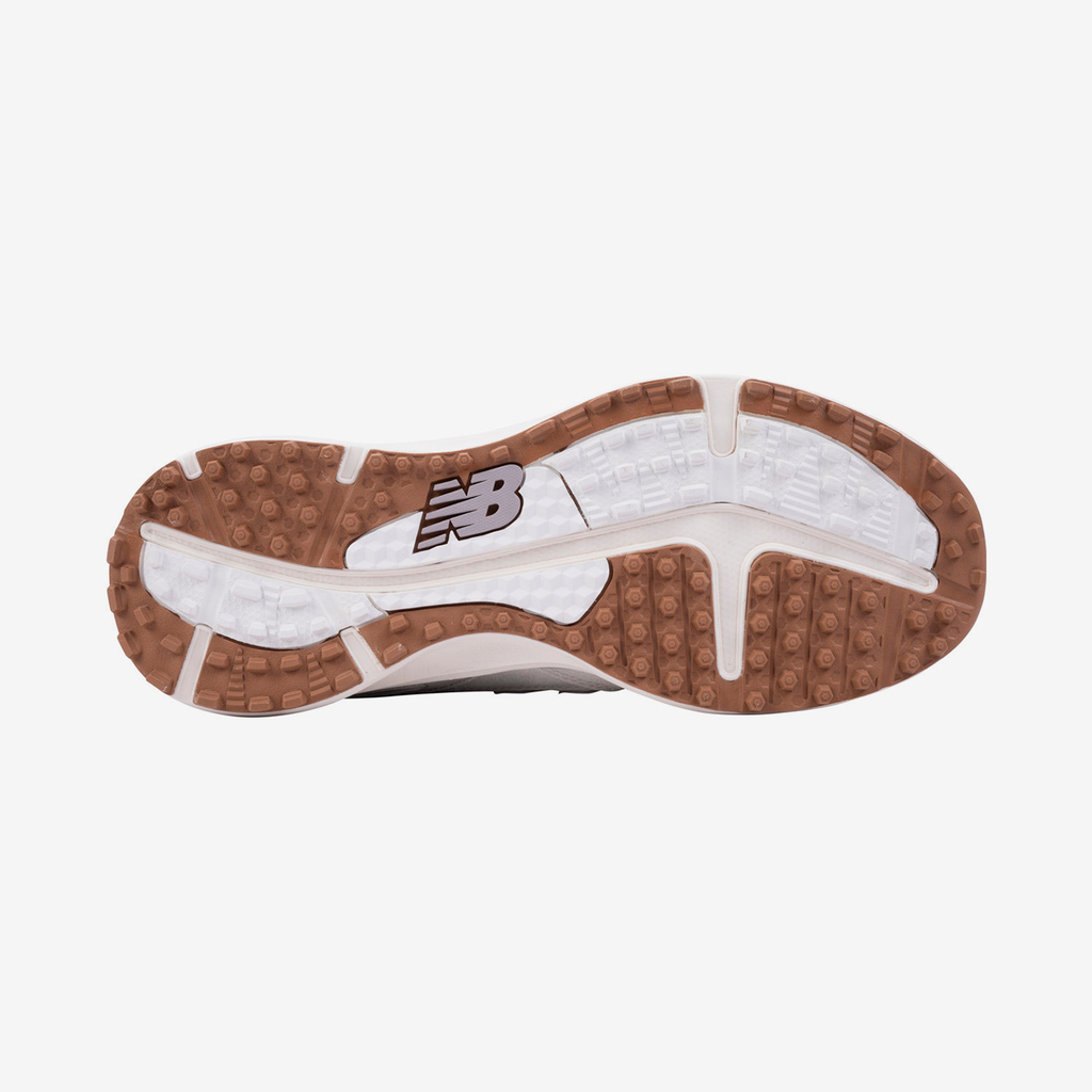 New Balance M 100 Heritage SL Golf Golfschuhe ohne Spikes in BRAUN