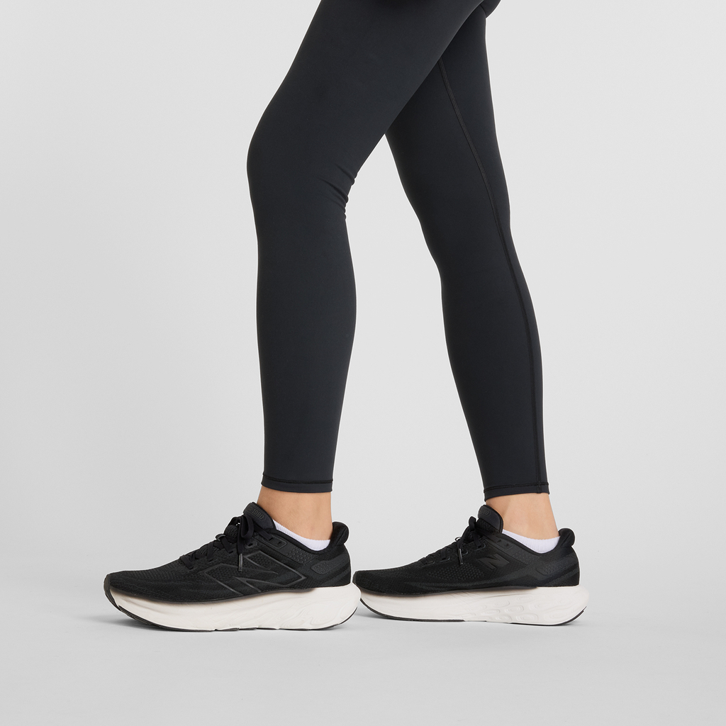 New Balance W NB Harmony High Rise Legging 27" in SCHWARZ