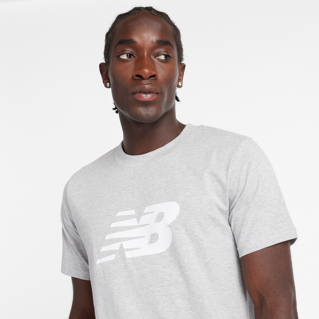 New Balance Sport Jersey Logo T-Shirt in GRAU