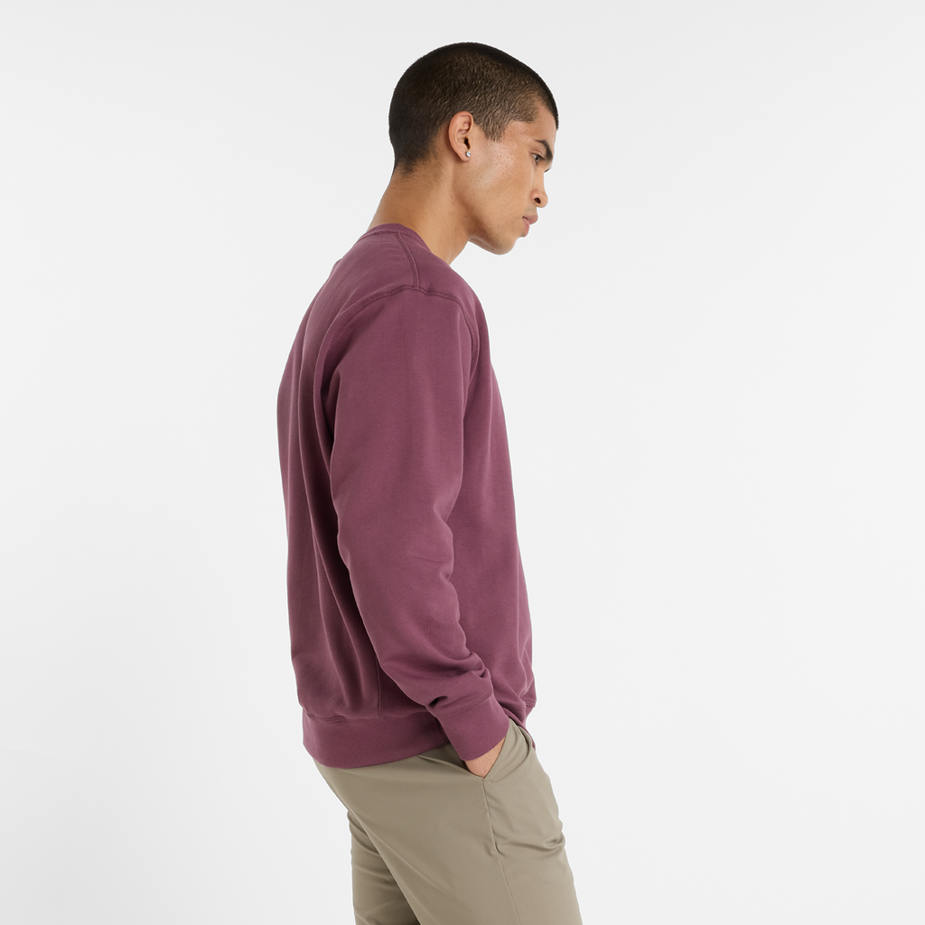 New Balance NB Athletics French Terry Crew in VIOLETT