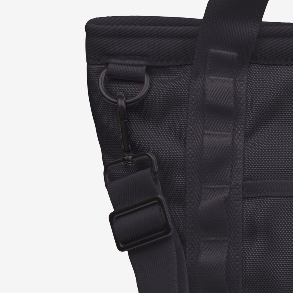 New Balance Legacy Icon Tote Bag in SCHWARZ