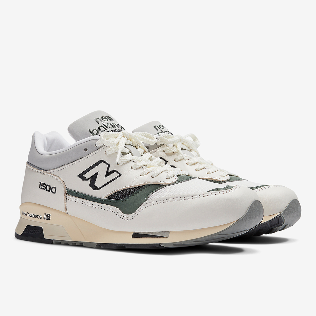New Balance M 1500 Iconic Influences Made in UK Freizeitschuhe in WEISS