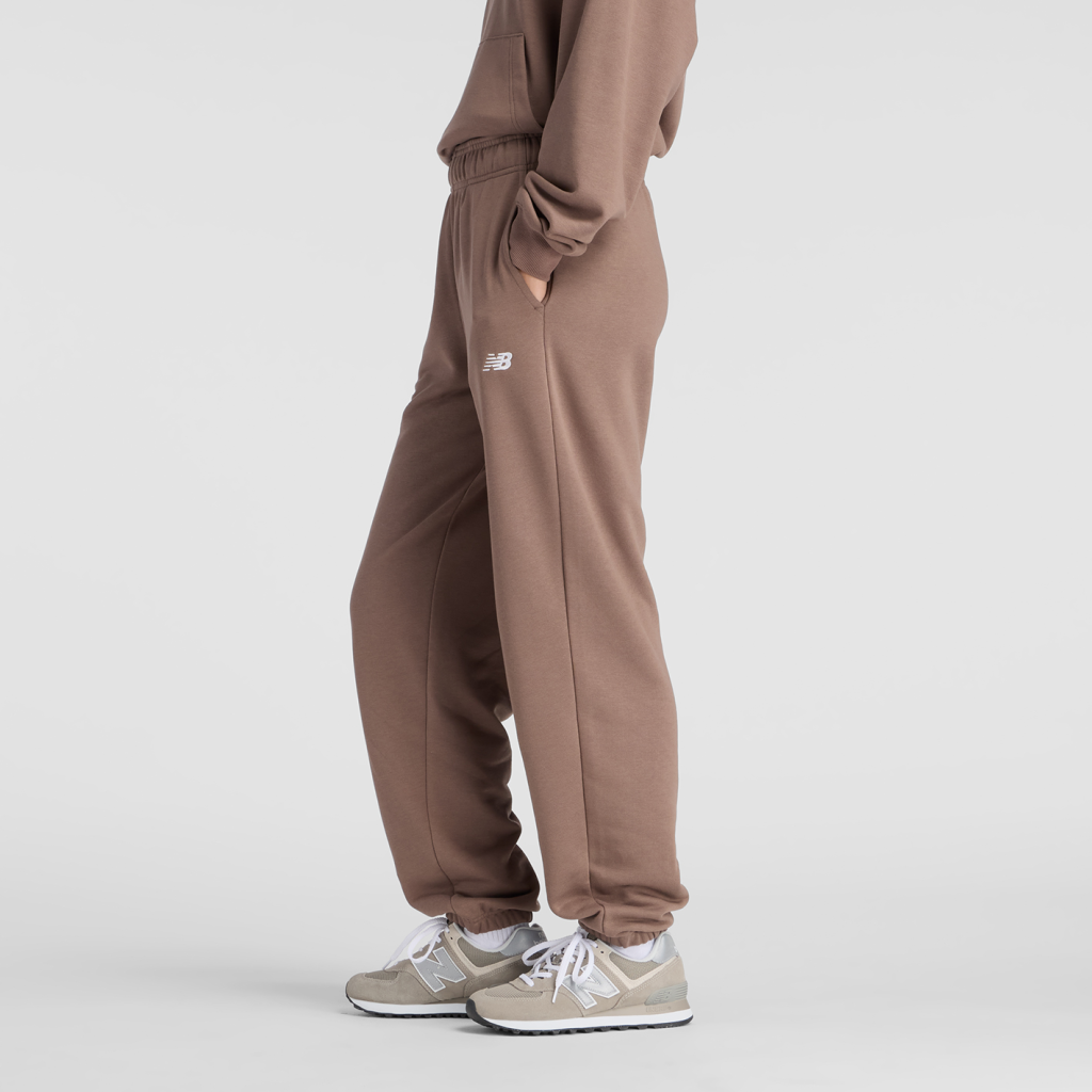 New Balance W Sport Essentials French Terry Jogger in BRAUN