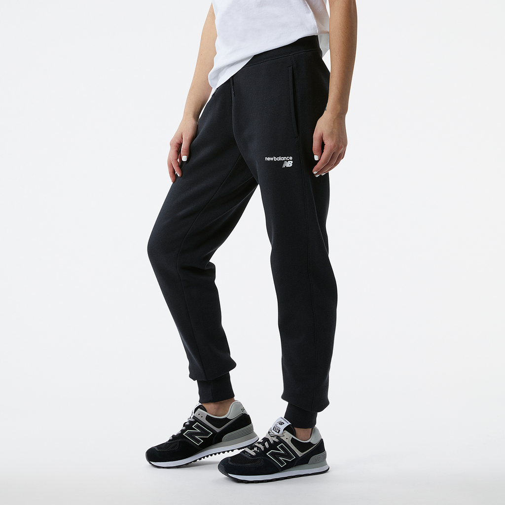 New Balance W NB Classic Core Fleece Pant in SCHWARZ