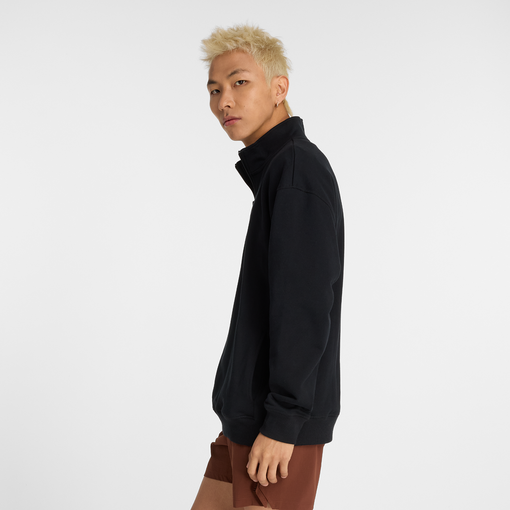 New Balance Athletics Fleece 1/2 Zip in SCHWARZ