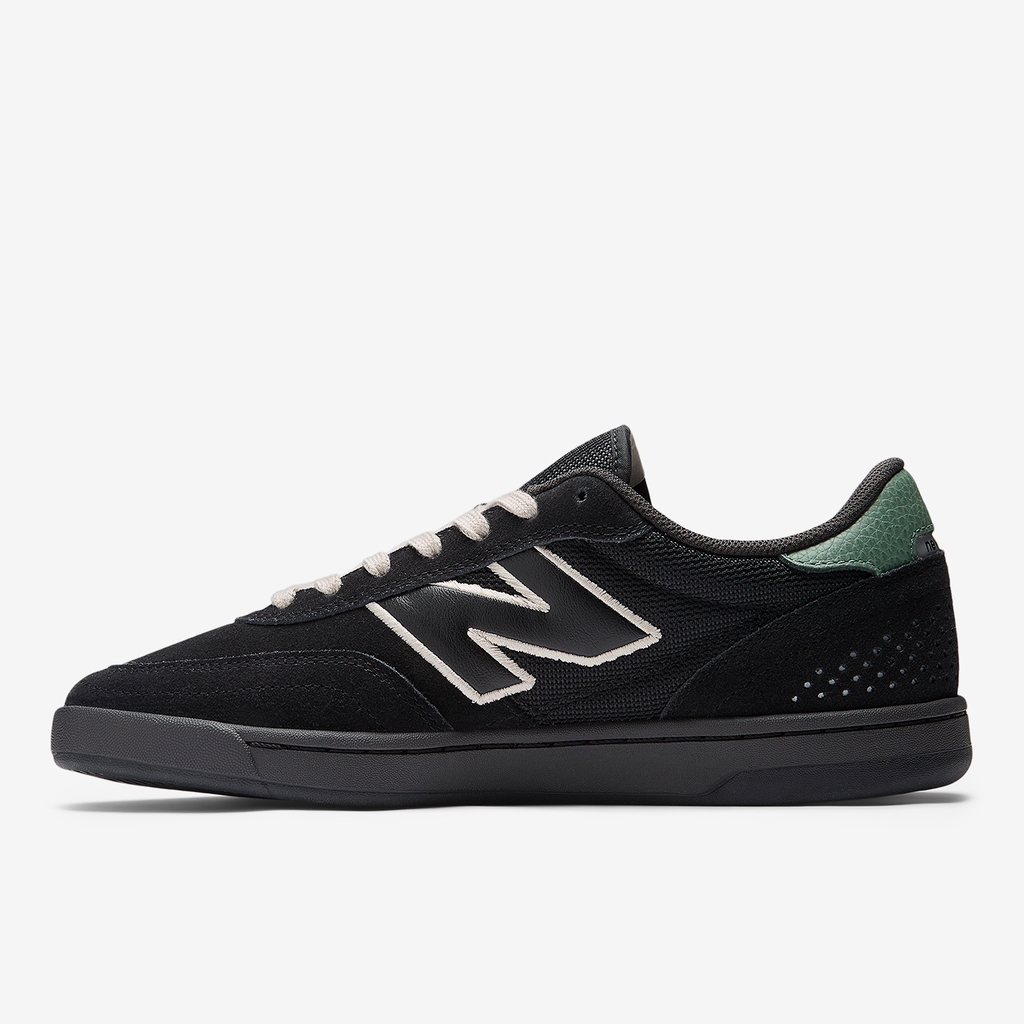 New Balance M Numeric 440 v2 Skateboardschuhe in SCHWARZ