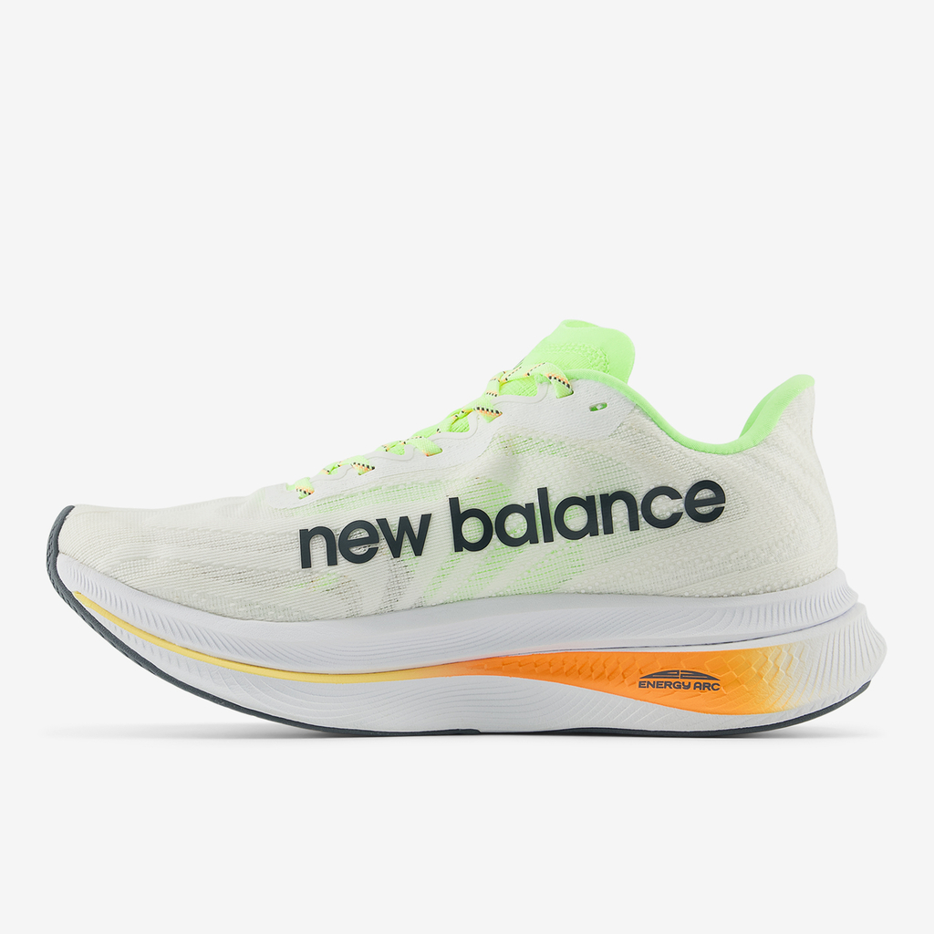 New Balance M SuperComp Trainer v2 Laufschuhe in WEISS