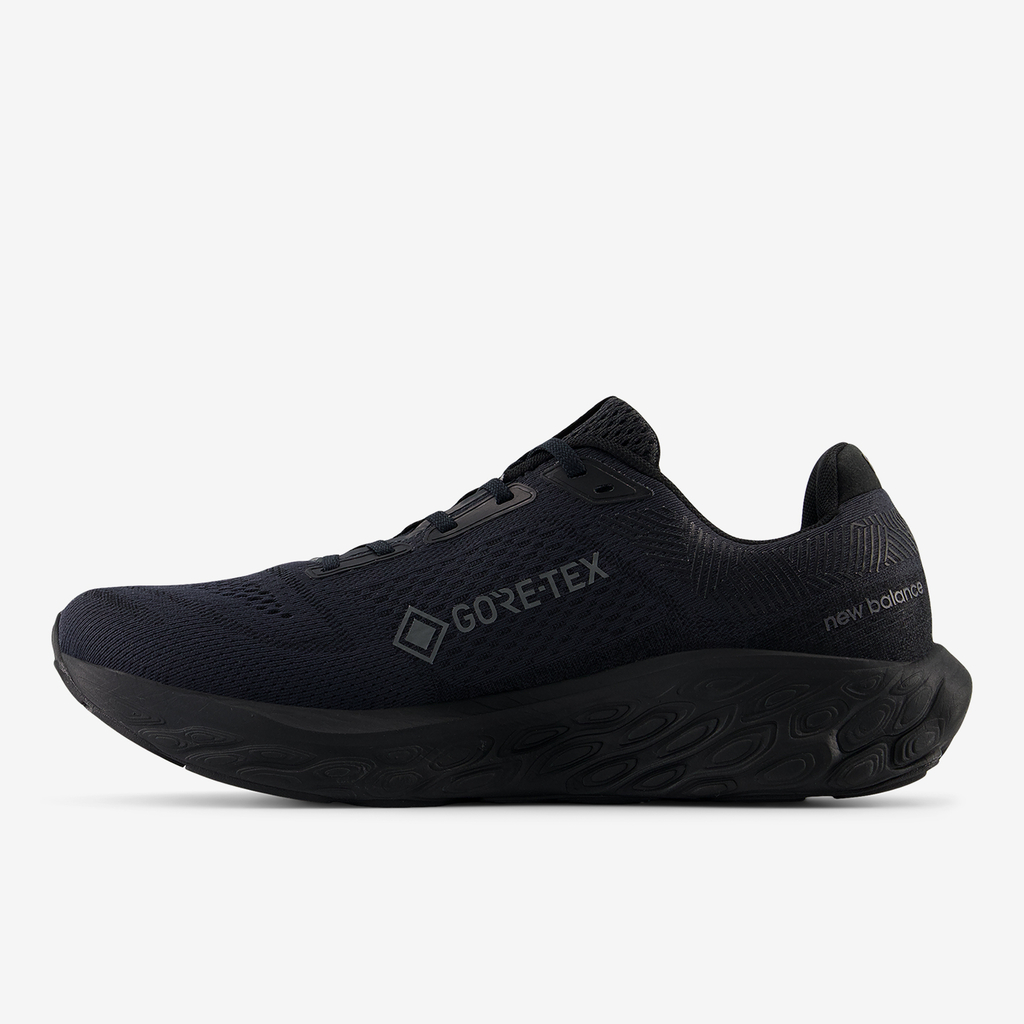 New Balance M 880 GTX v14 Laufschuhe in SCHWARZ