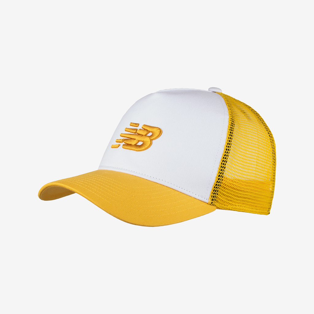 New Balance Sport Essentials Trucker Hat in GELB