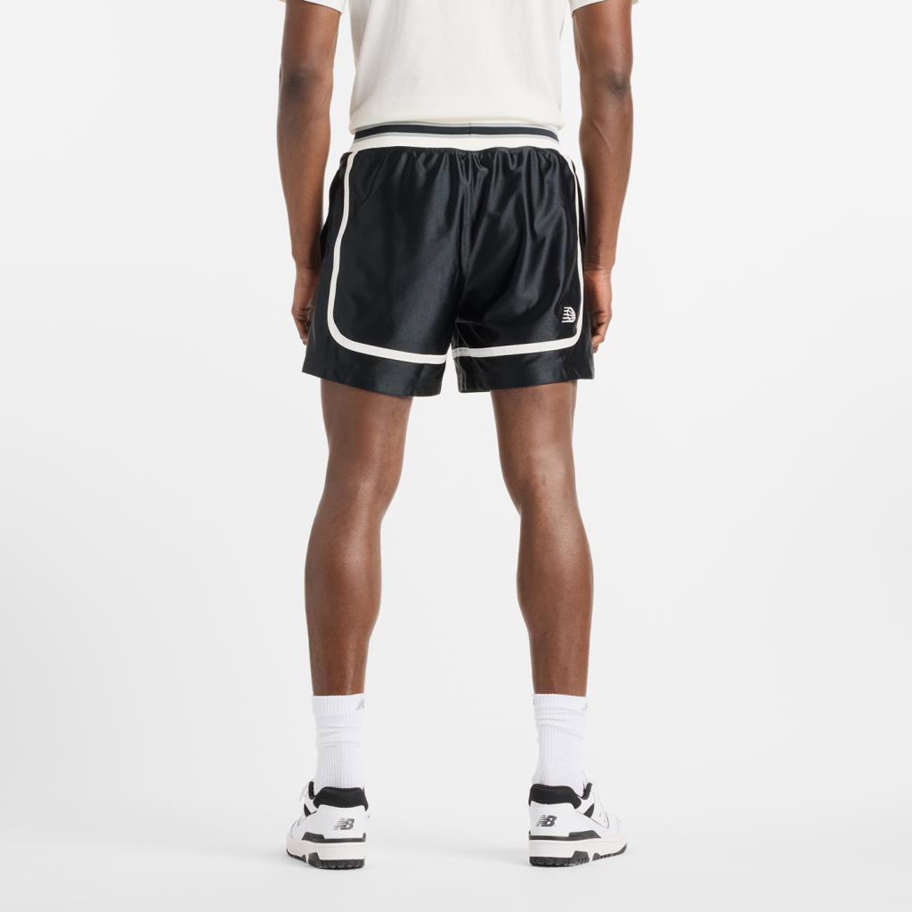 New Balance Poly Tricot Short in SCHWARZ